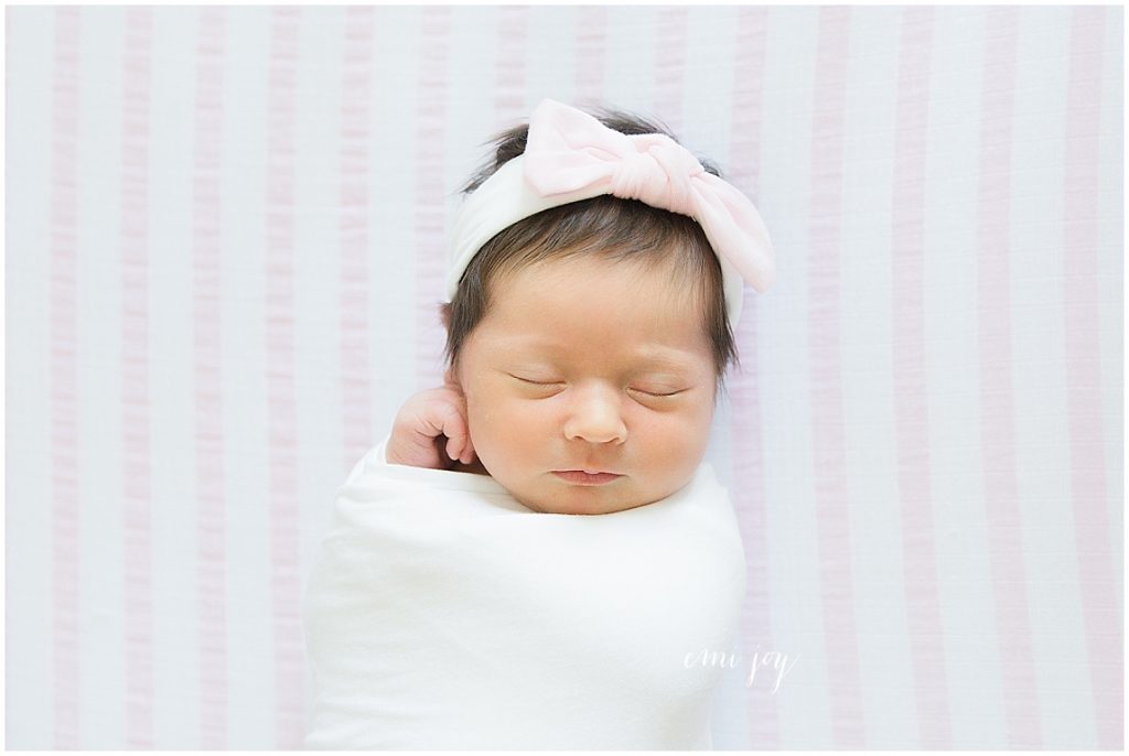 lifestyle newborn session grapevine